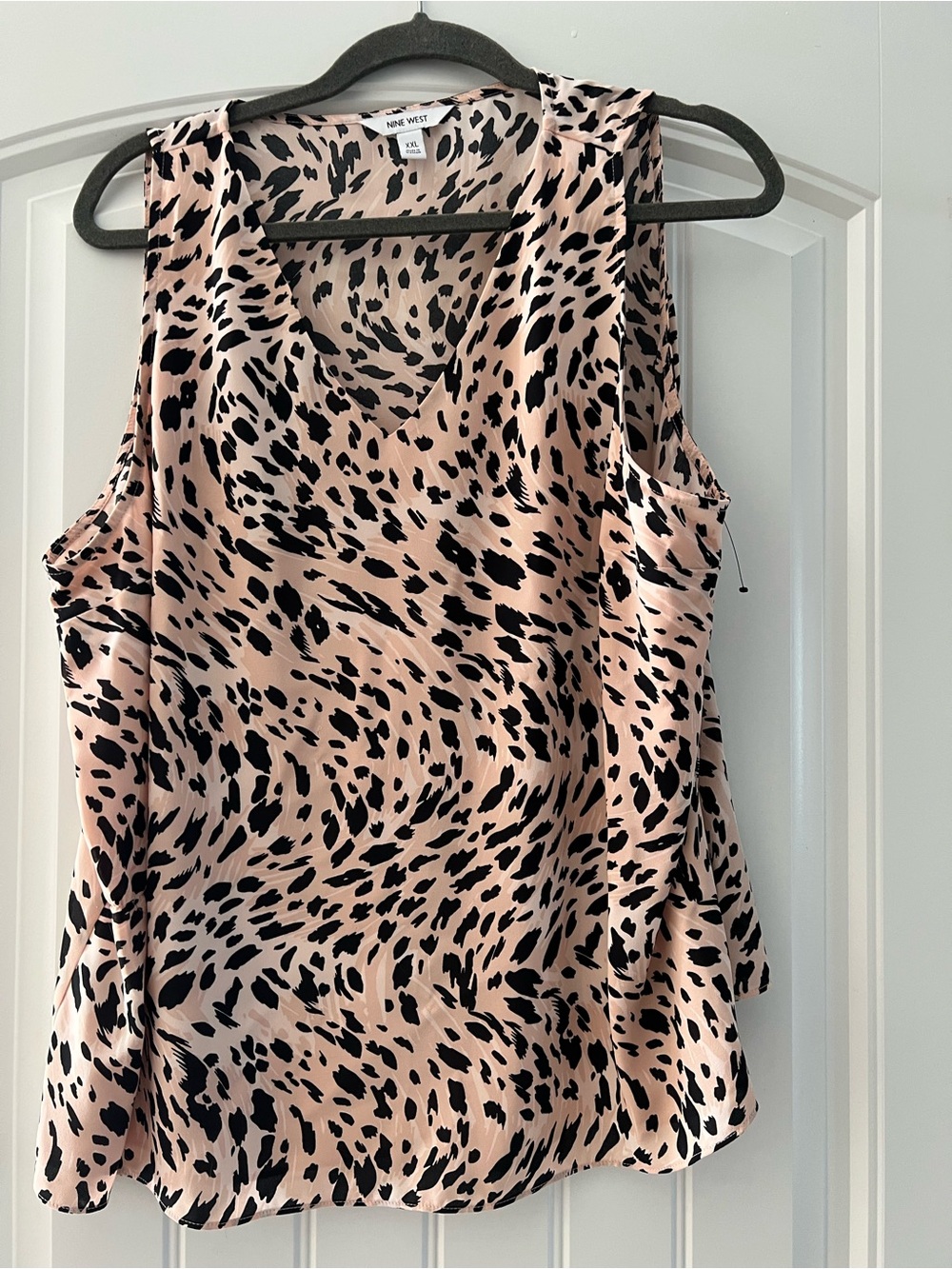 Nine West Blush Pink and Black Animal Print V-Neck Sleeveless Camisole